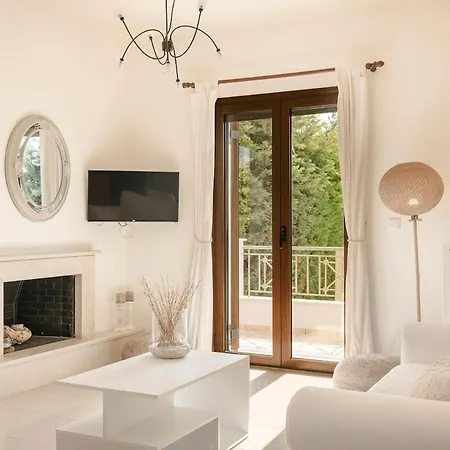 Avithos-aethra Villa *